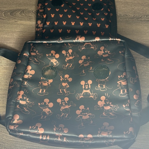 Petunia Pickle Bottom Mini Backpack - Picture 2 of 4